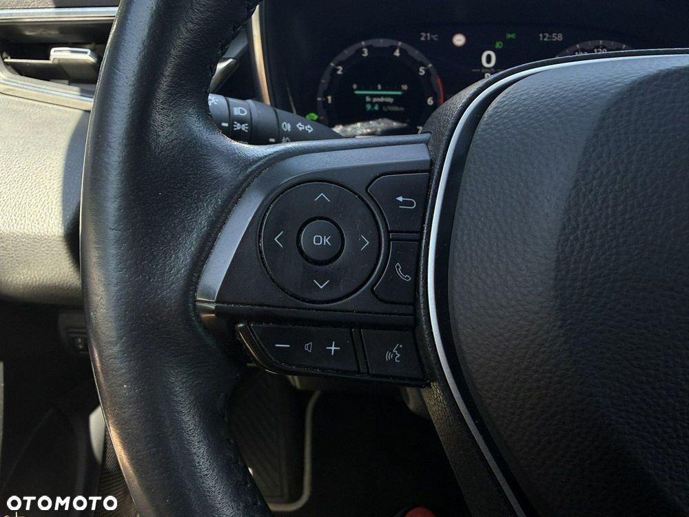 Toyota Corolla 1.8 Hybrid Style - 19