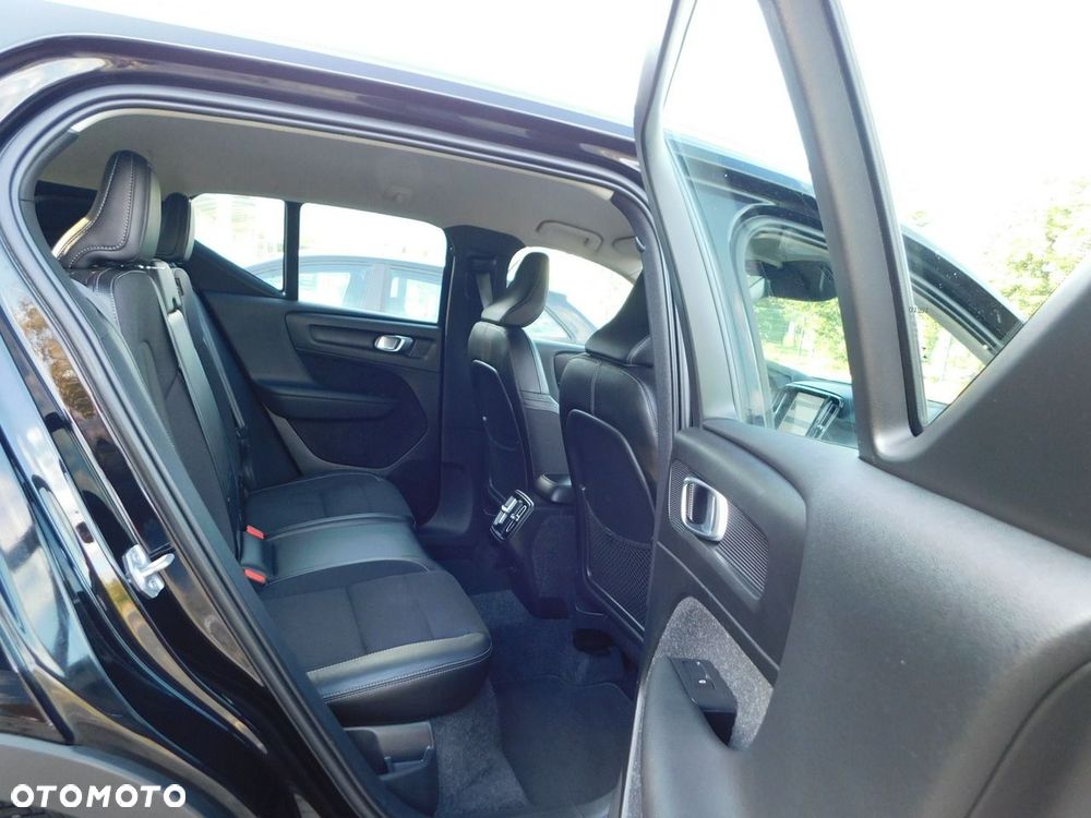 Volvo XC 40 D3 Momentum Pro - 12