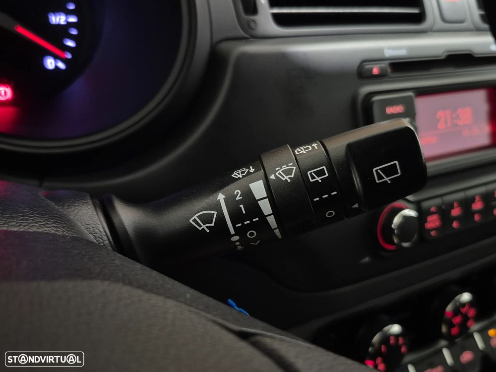 Kia Rio 1.2 CVVT LX - 12