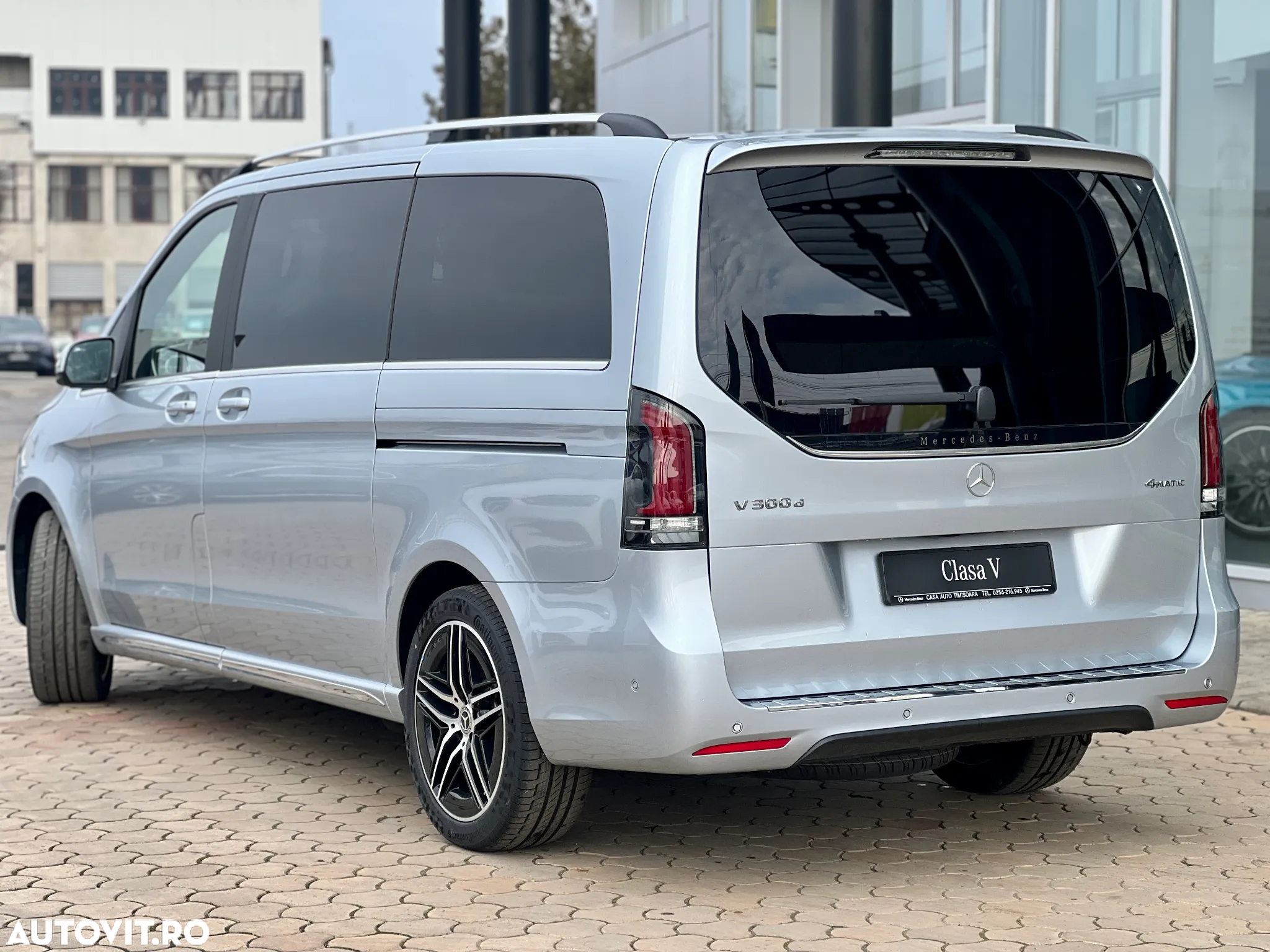 Mercedes-Benz V 300 d Combi Lung 237 CP AWD 9AT AVANTGARDE EDITION - 3