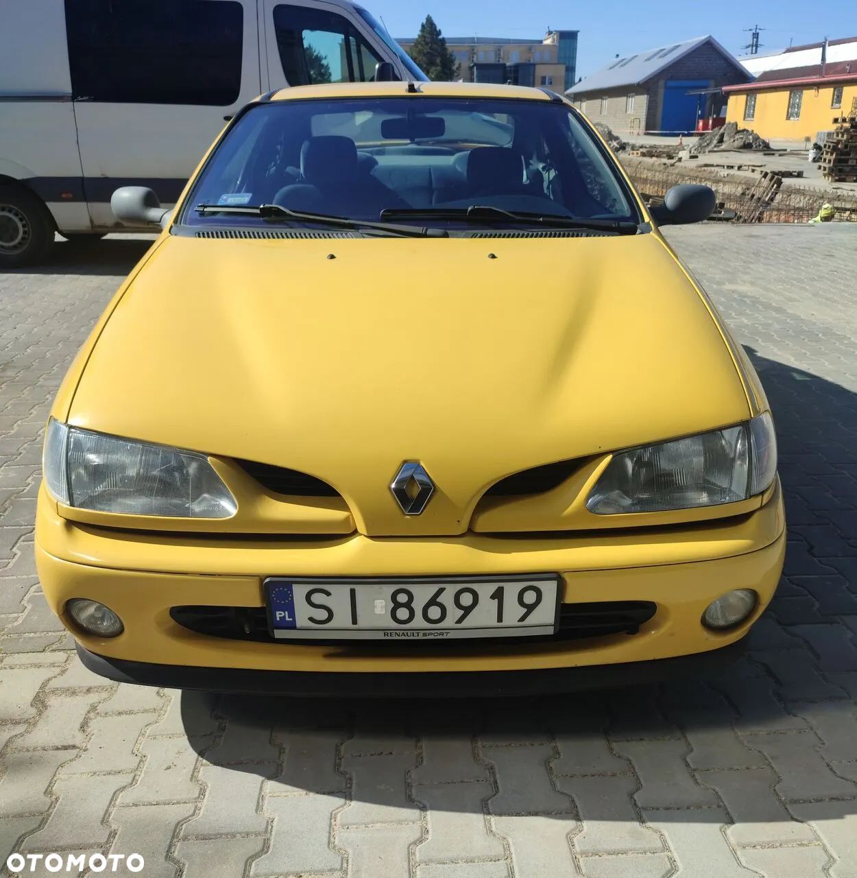 Renault Megane Coach 1.6 - 1