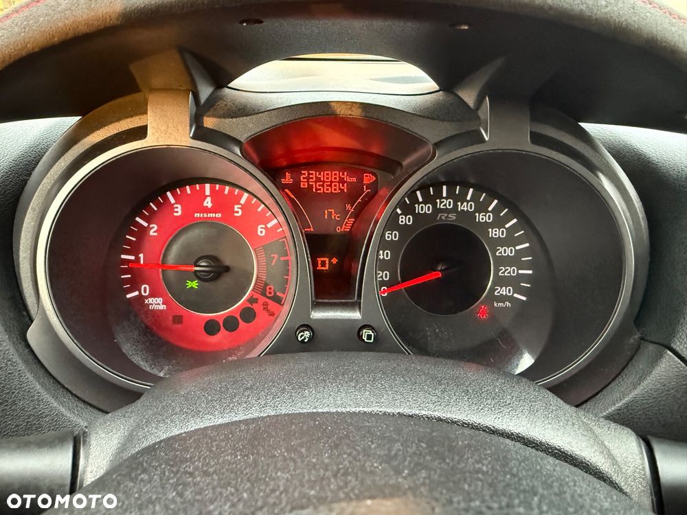 Nissan Juke ver-1-6-dig--t-all--mode-4x4i-xtronic-nismo-rs - 8