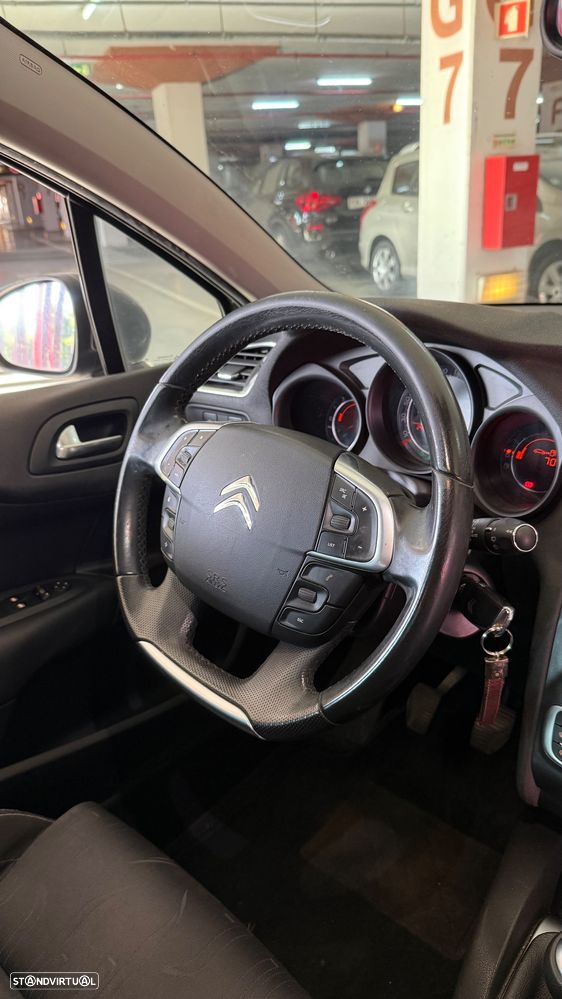 Citroën C4 1.6 HDi Exclusive J17 - 21