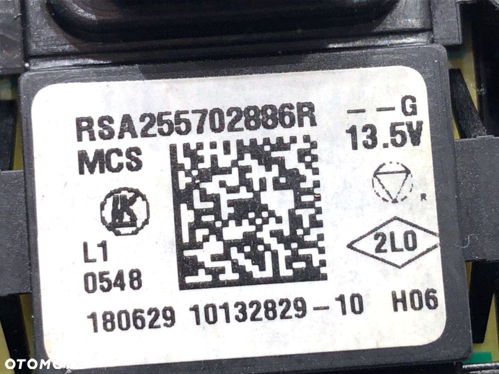 PRZEŁĄCZNIK REGULACJI LUSTEREK  RENAULT CAPTUR I (J5_, H5_) 2013 - 2022 1.2 TCe 120 87 kW [118 KM] - 4