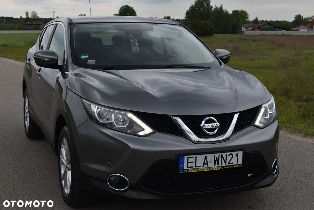 Nissan Qashqai 1.2 DIG-T N-Vision - 16