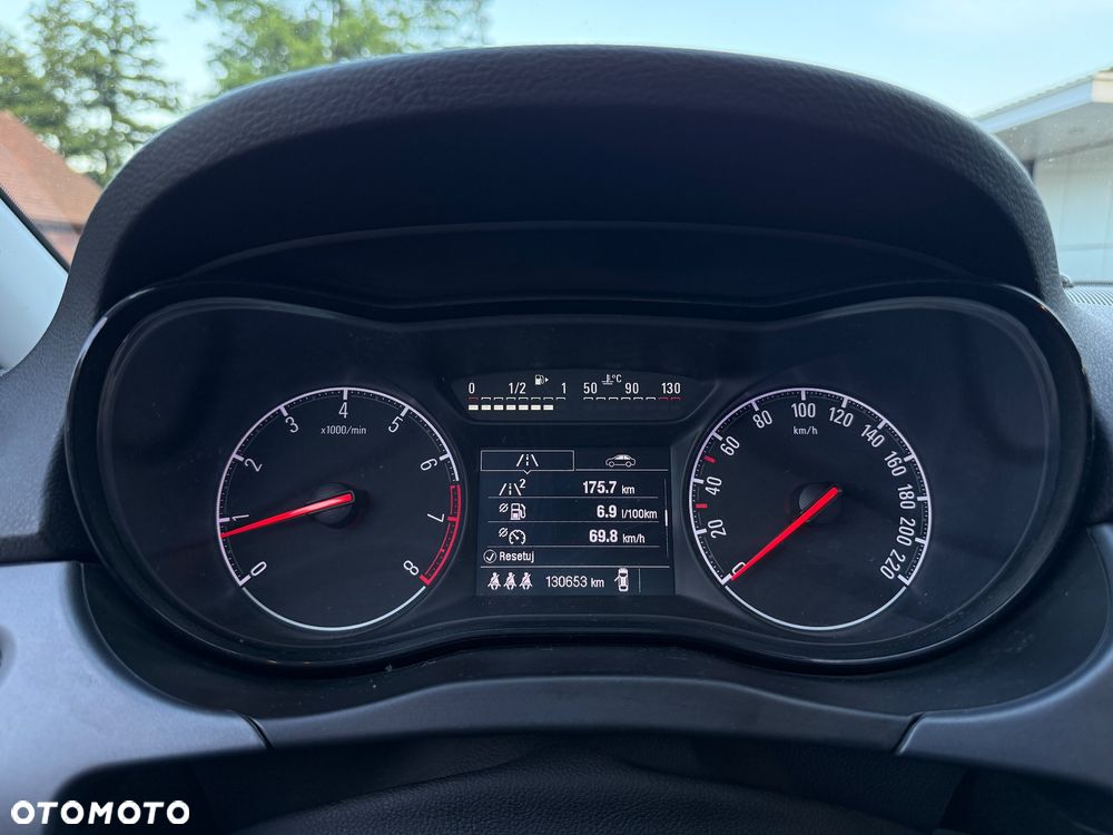 Opel Corsa 1.4 Cosmo - 11