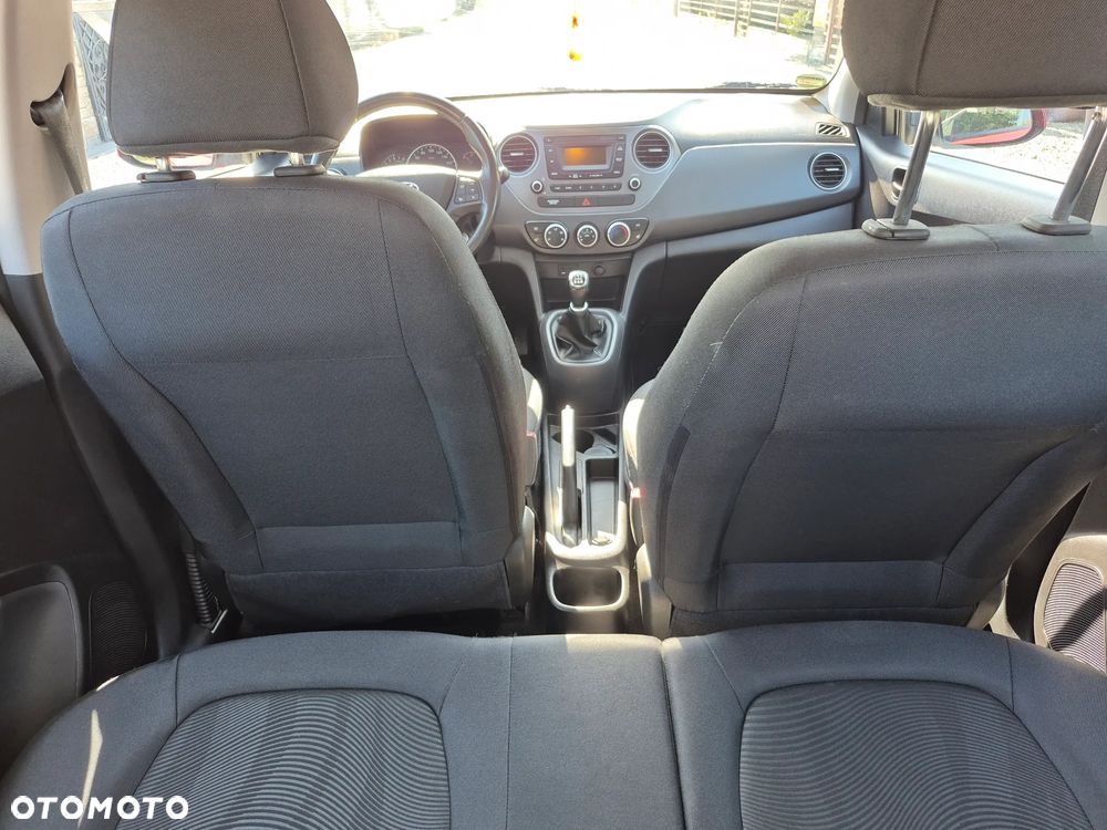 Hyundai i10 1.2 Fifa World Cup Edition - 22