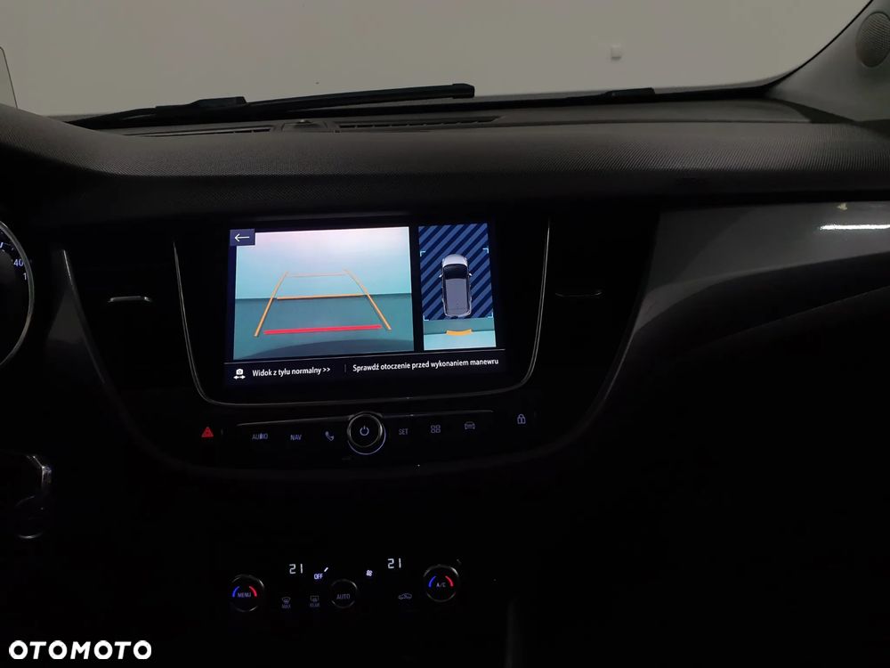 Opel Crossland X - 21