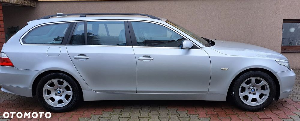 BMW Seria 5 523i Touring - 7