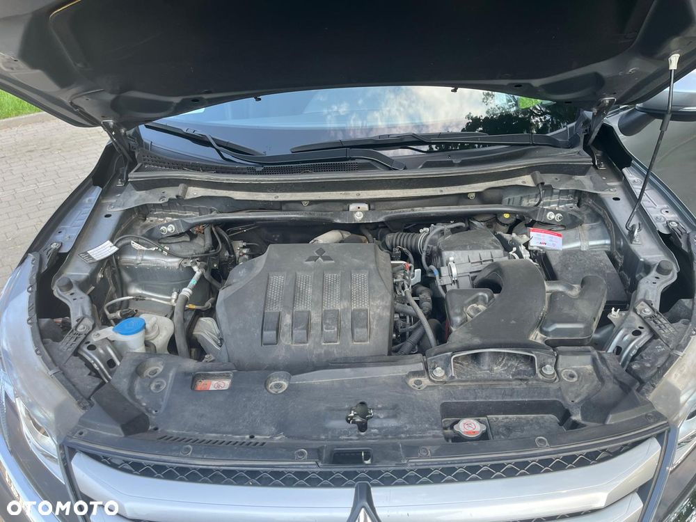 Mitsubishi Eclipse Cross - 15