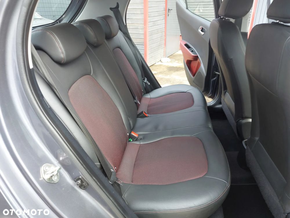 Hyundai i10 1.2 Premium - 25