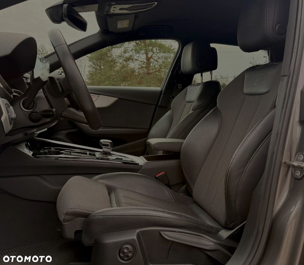 Audi A4 Avant 35 TFSI mHEV S Line S tronic - 16