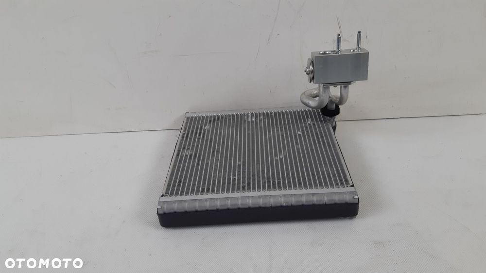 RENAULT MASTER III 2.3 DCI CHŁODNICZKA NAGRZEWNICY