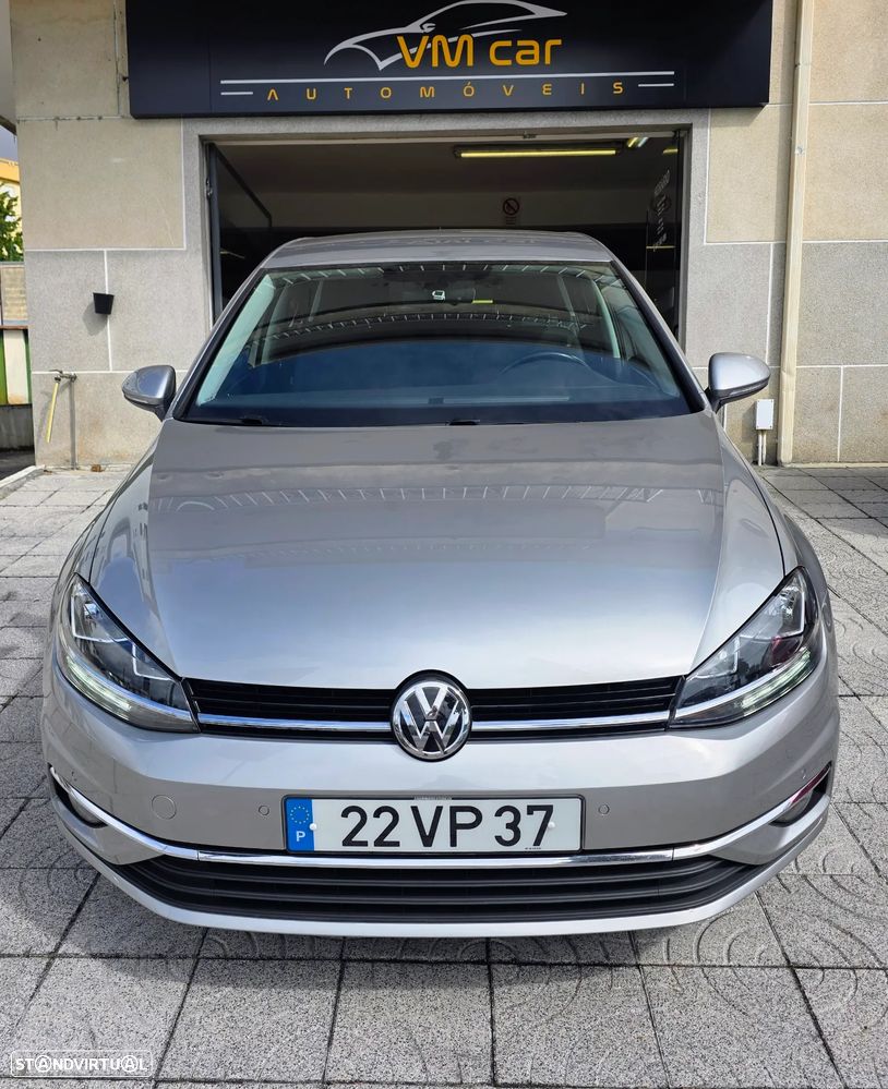VW Golf 1.6 TDI Confortline - 23