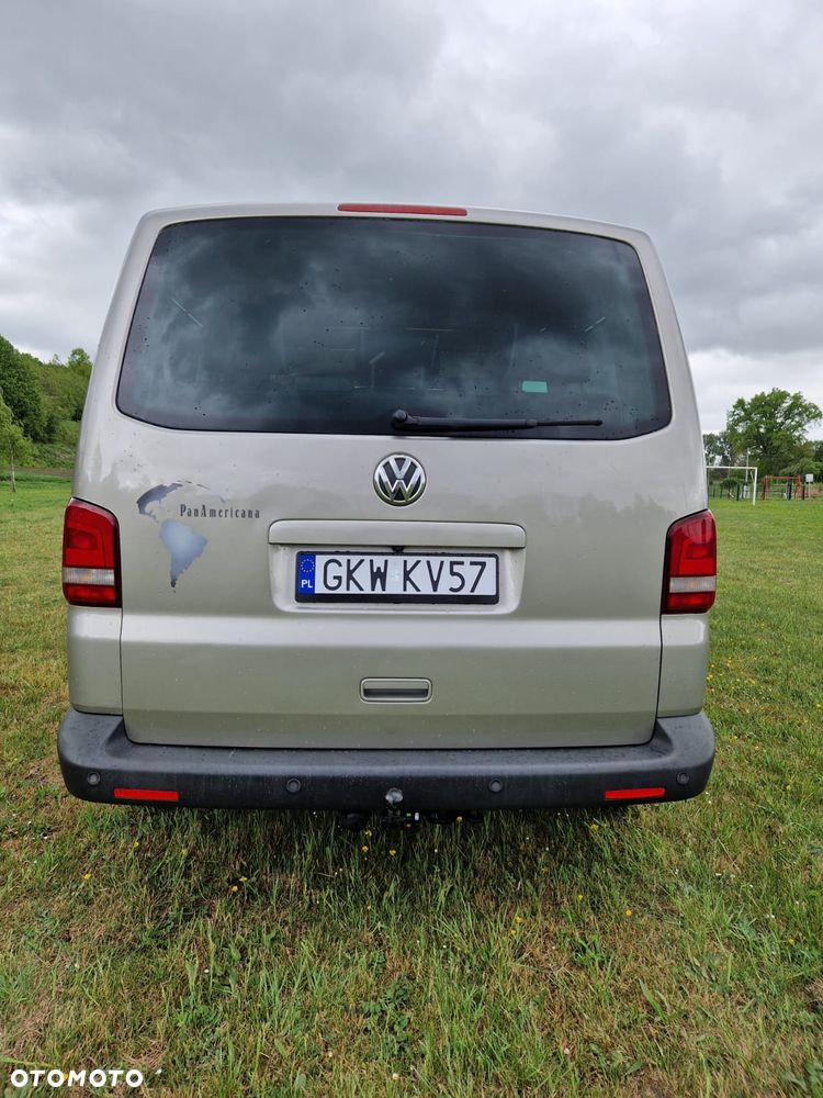 Volkswagen Multivan - 5