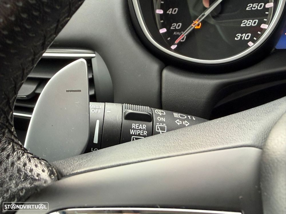 Maserati Levante 3.0 V6 S - 40