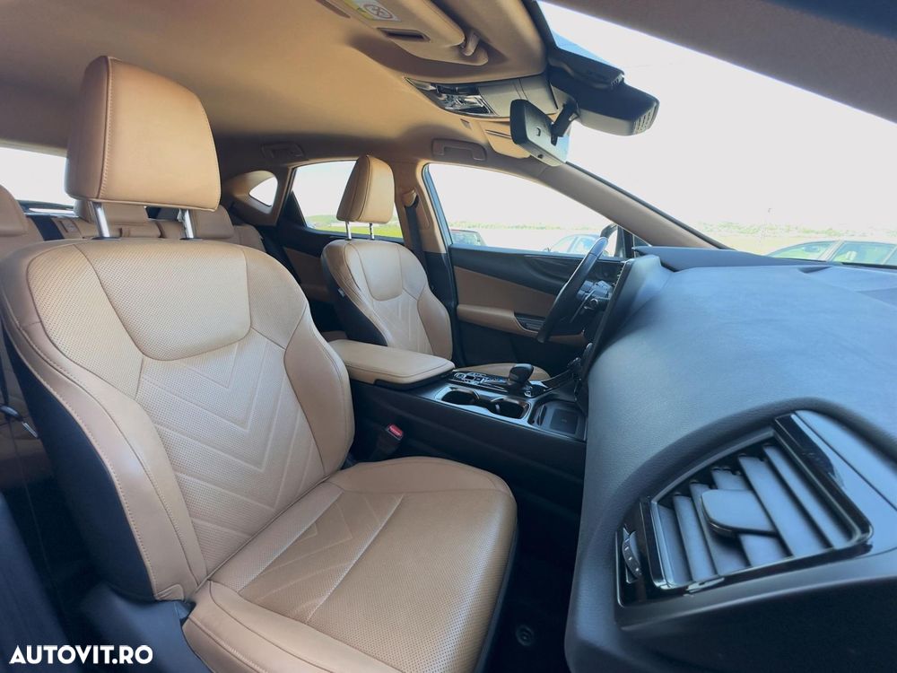 Lexus Seria NX 450h+ E-FOUR Luxury Line - 23