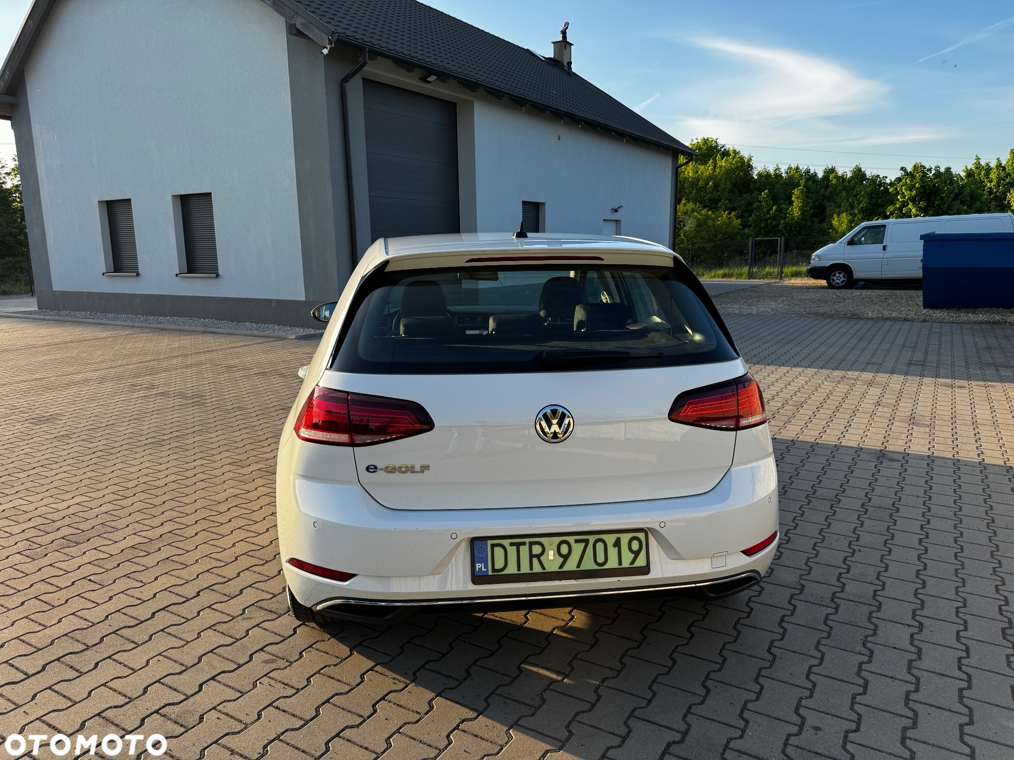 Volkswagen Golf e-Golf - 5