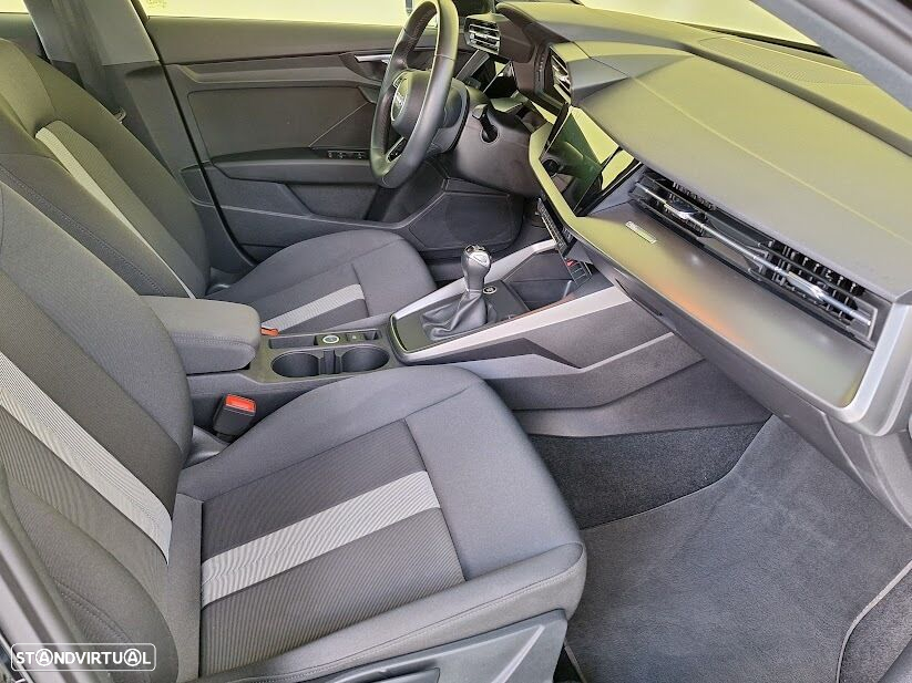 Audi A3 Sportback 30 TDI Advanced - 10