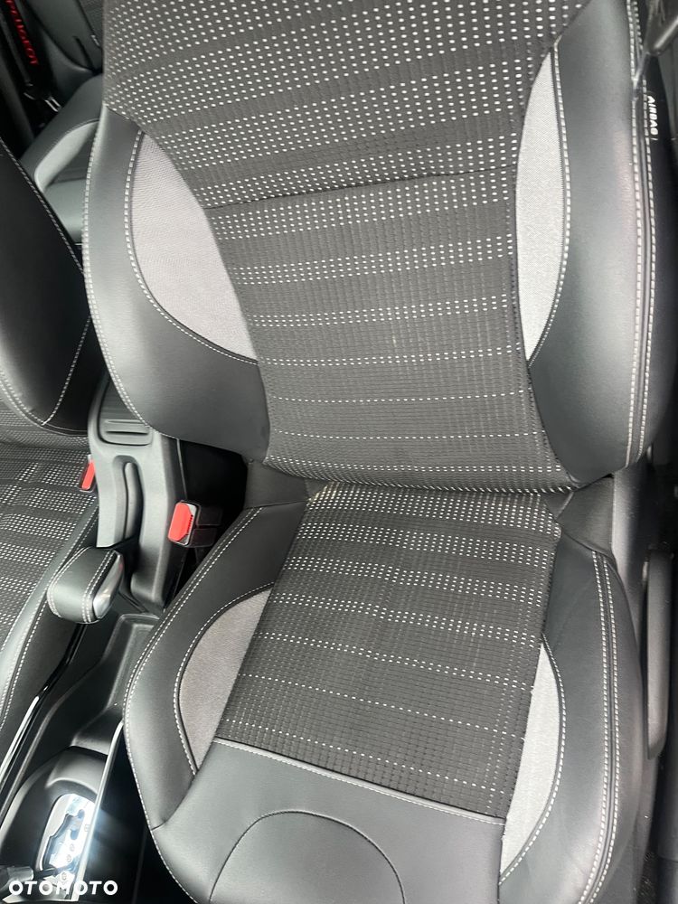 Peugeot 2008 PureTech 110 Stop&Start EAT6 GT-Line Edition - 6