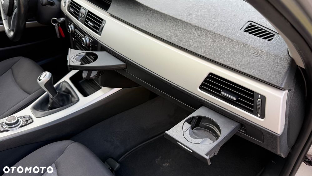 BMW Seria 3 320d DPF - 21