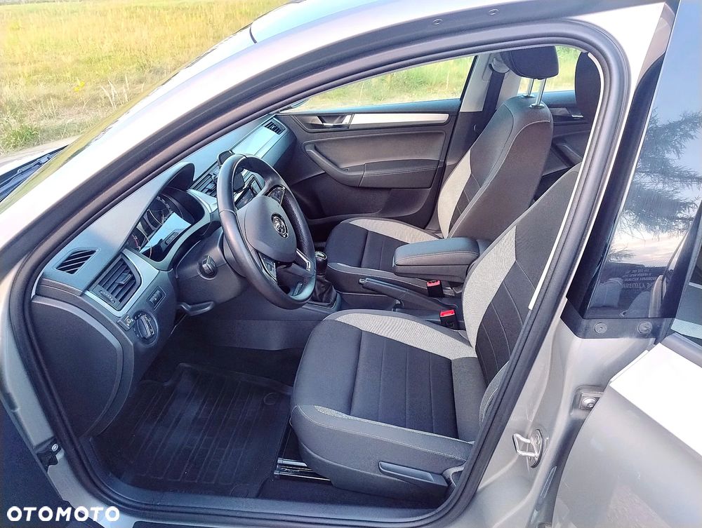 Skoda RAPID 1.0 TSI Ambition - 5