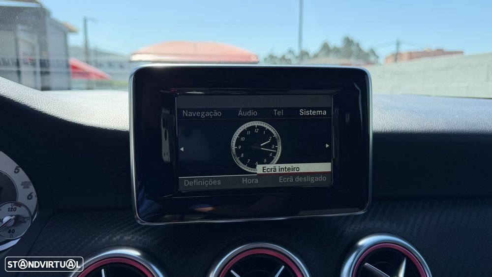 Mercedes-Benz A 200 CDI AMG Line - 33