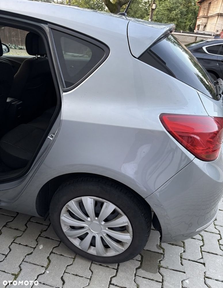 Opel Astra 1.4 T Sport - 32