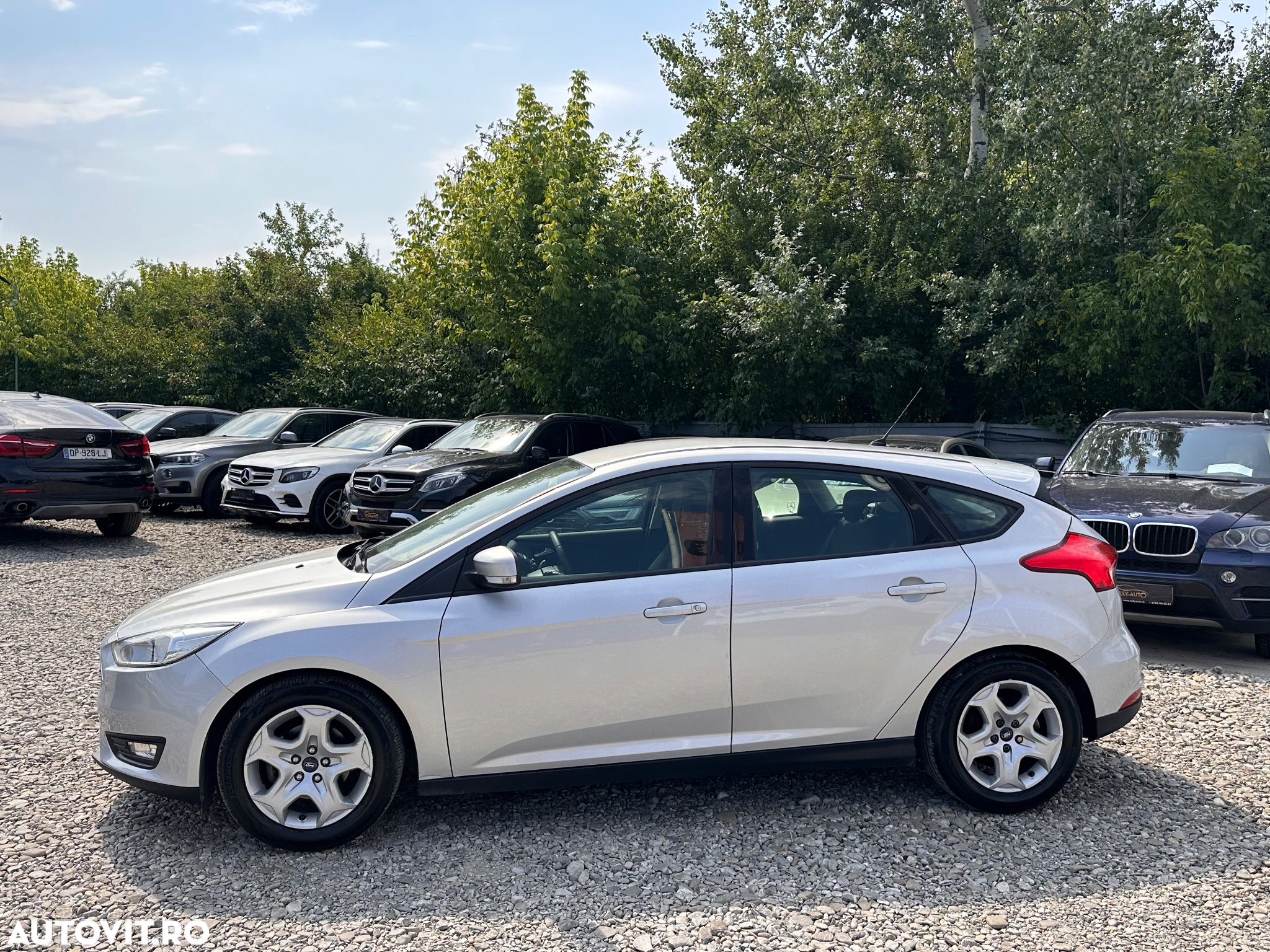 Ford Focus - 26