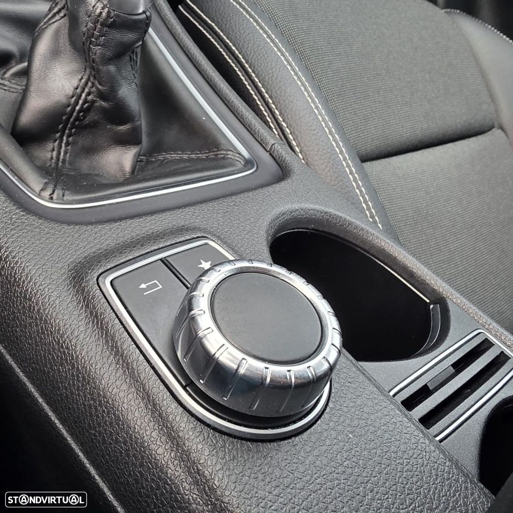 Mercedes-Benz A 180 Dynamic Edition - 27