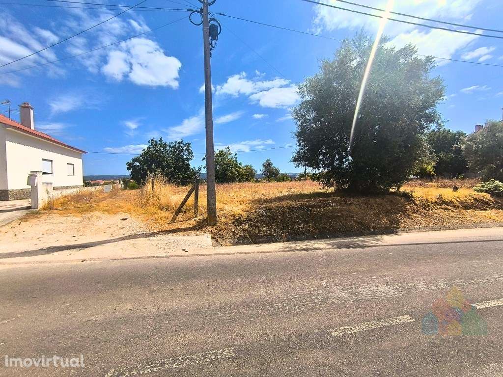 Terreno Urbanizável com Vista Panorâmica - a 5 Minutos de Tomar - Grande imagem: 3/12