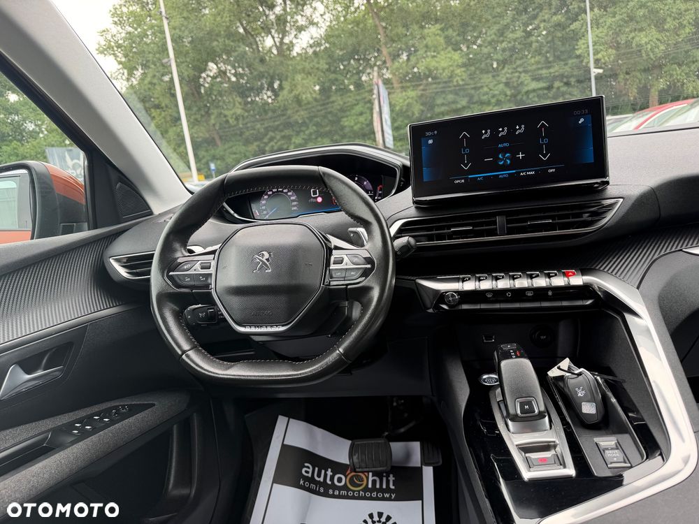 Peugeot 5008 - 26