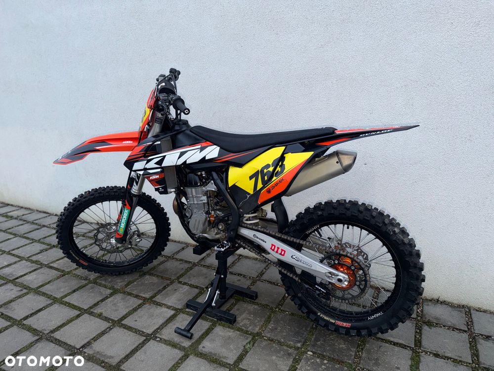 KTM SXF - 8