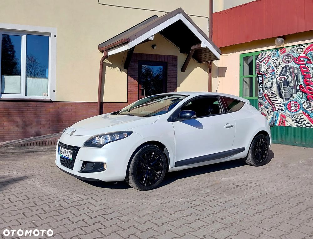 Renault Megane 1.4 16V TCE Monaco GP - 3