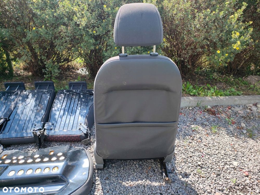 FORD FIESTA MK6 02- FOTELE KOMPLET 5-DRZWI - 4