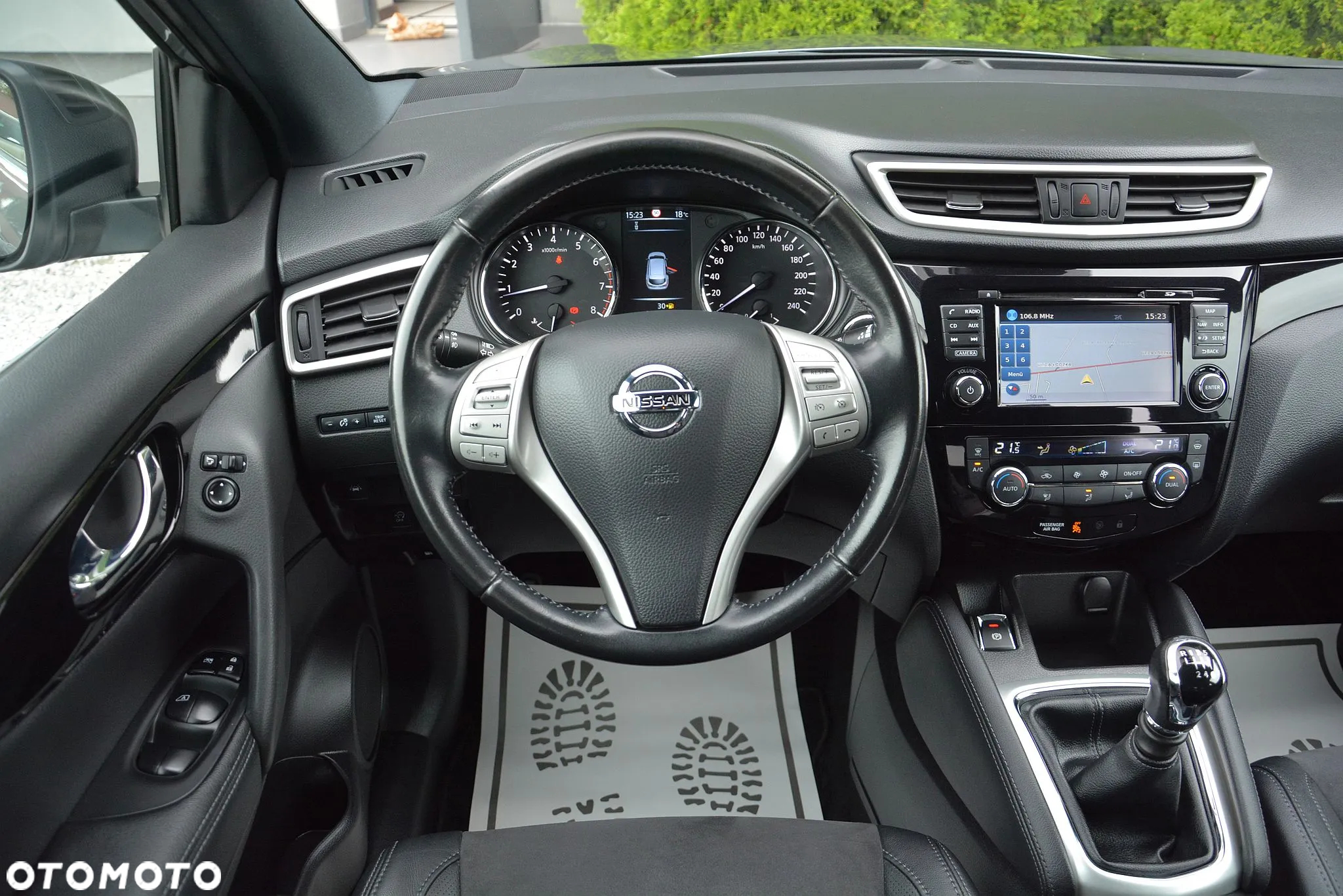 Nissan Qashqai 1.6 DIG-T Tekna - 18