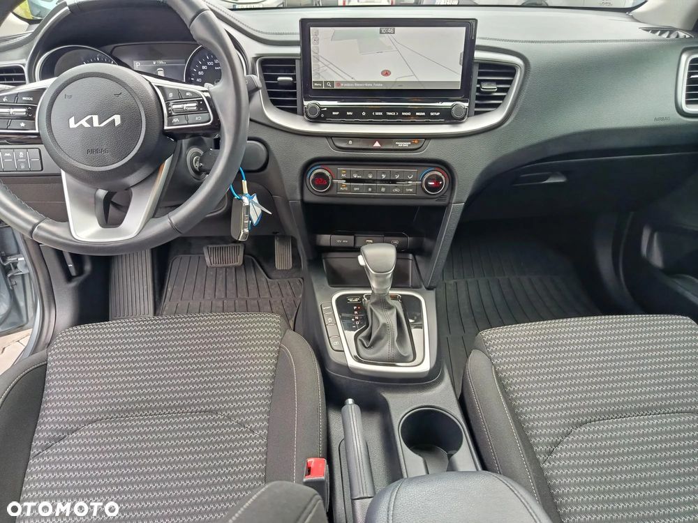 Kia Ceed 1.5 T-GDI M DCT - 9