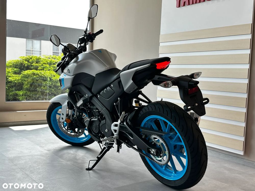 Yamaha MT - 3