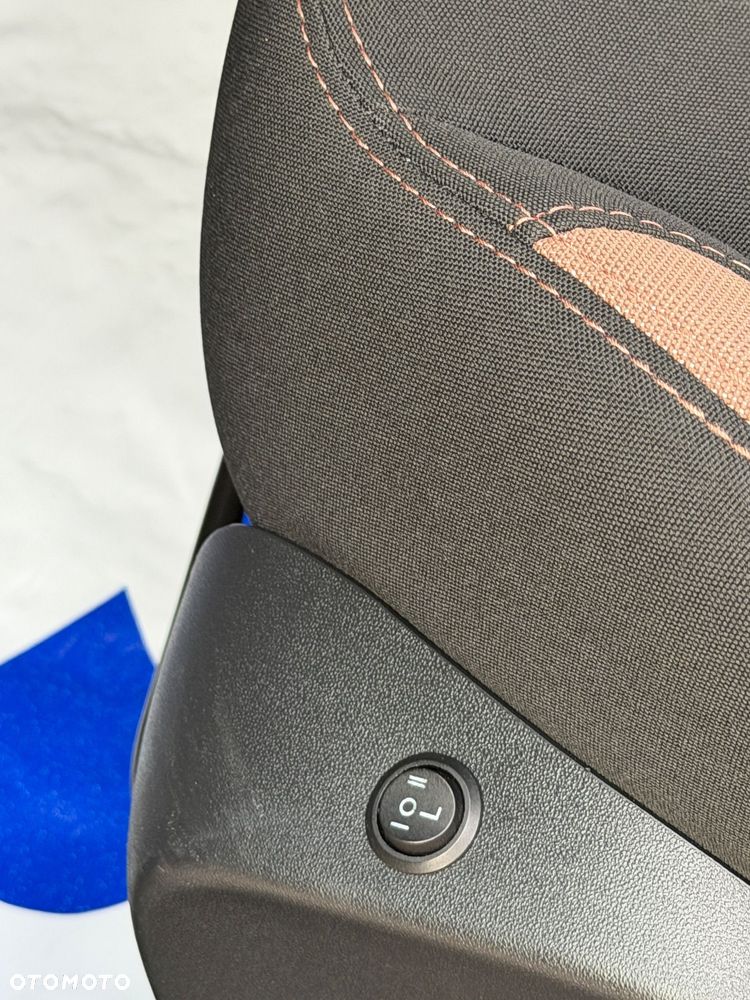 Peugeot 208 PureTech 82 Start & Stop Allure - 10