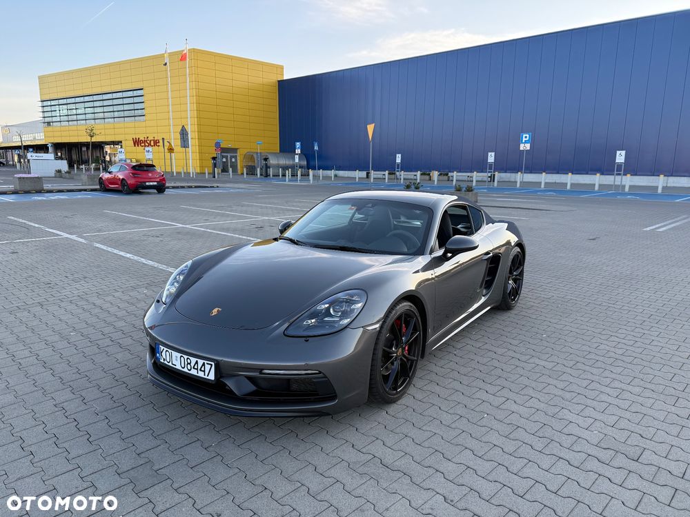 Porsche 718 Cayman GPF GTS PDK - 3