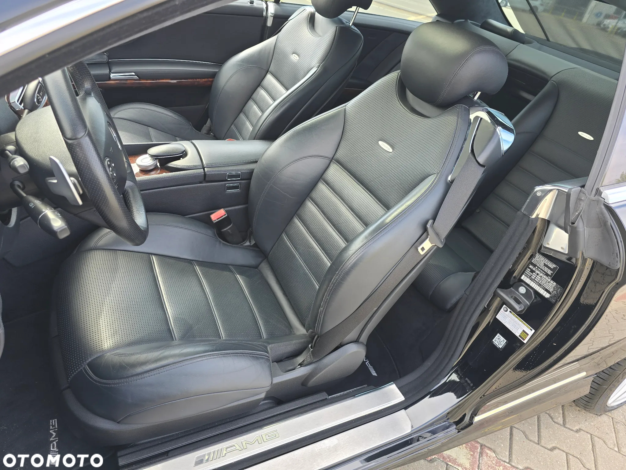 Mercedes-Benz CL 63 AMG 7G-TRONIC - 16