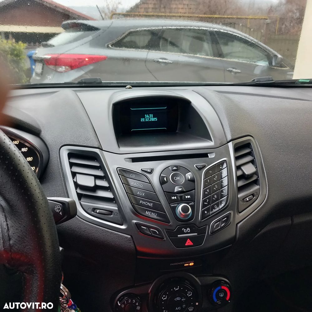 Ford Fiesta 1.5 TDCi DPF Trend - 10