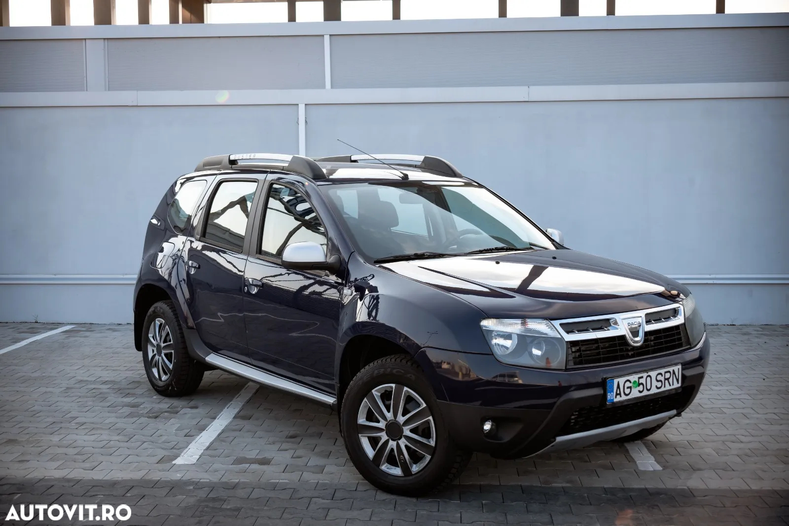 Dacia Duster 1.6 4x2 Laureate - 4