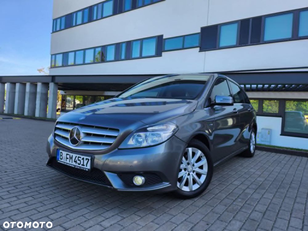 Mercedes-Benz Klasa B 180 (BlueEFFICIENCY) 7G-DCT - 5