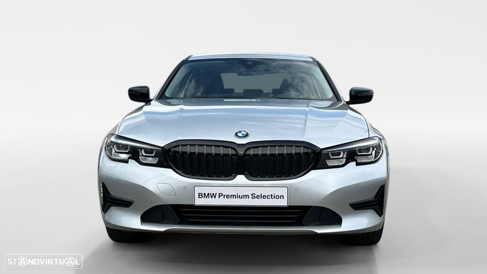 BMW 330 e Auto - 6