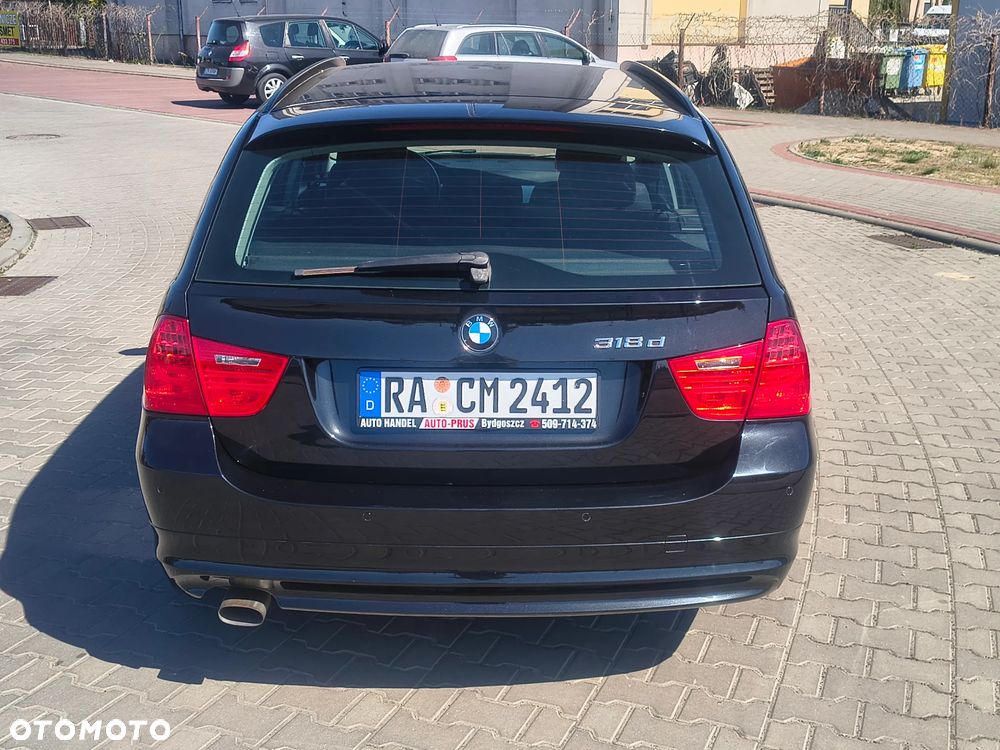 BMW Seria 3 318d DPF Edition Lifestyle - 6