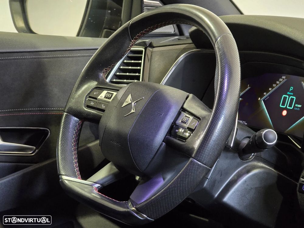 DS DS7 Crossback E-Tense Performance Line EAT8 - 49