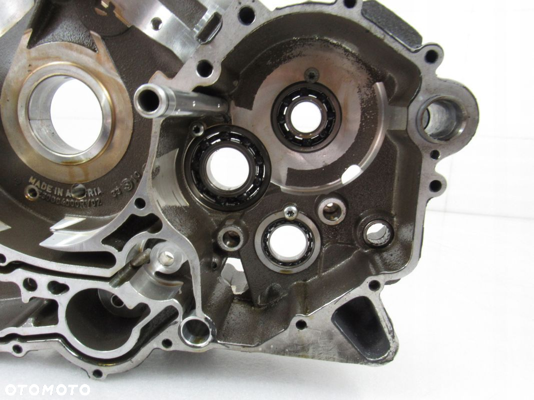 Karter / blok prawy KTM RC8 1190, 11r RC 8 - 4