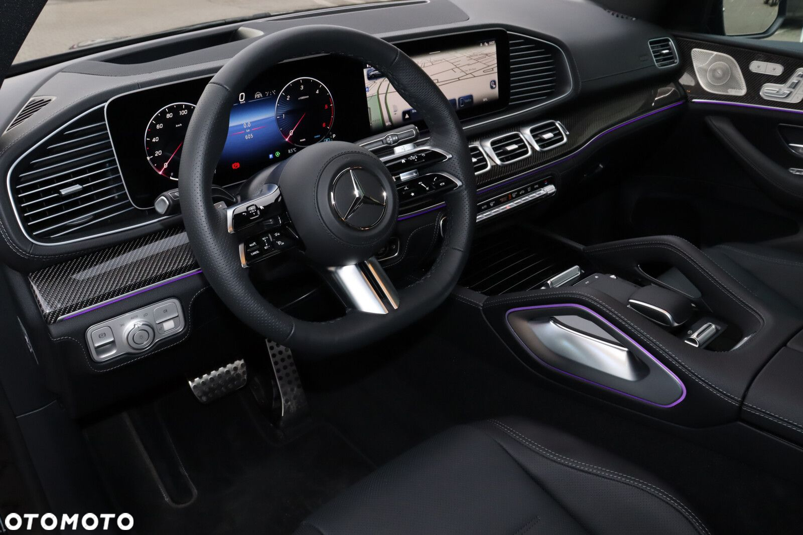 Mercedes-Benz GLE - 12