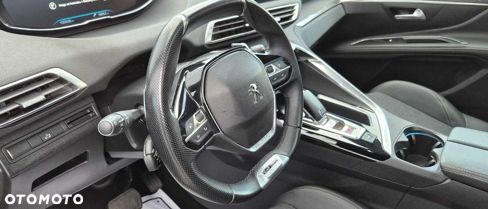 Peugeot 5008 - 8